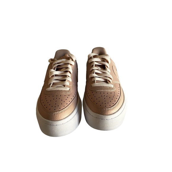 NIKE WOMANS COURT VISION ALTA PINK SZ 7M - Picture 2 of 16